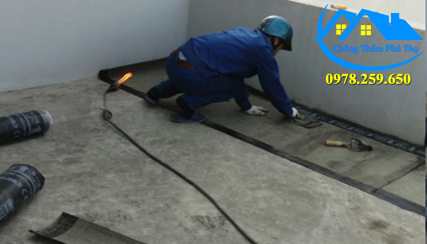 thi-cong-chong-dot-tran-nha